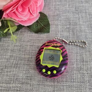 2018 Tamagotchi Pink/Purple/Black Tiger‎ Stripes Bandai - Tested, Works